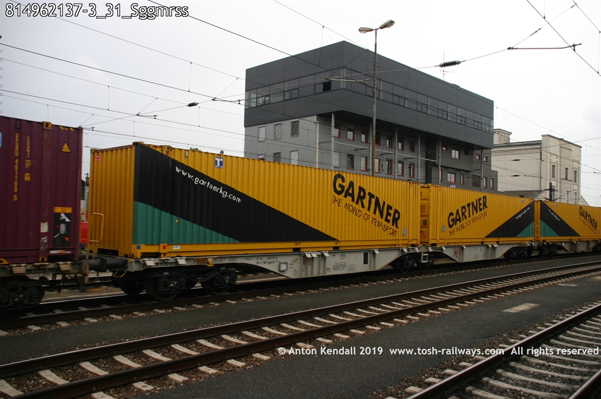 814962137-3_31_Sggmrss.jpg